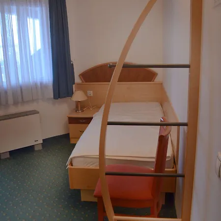 Garni Zvon Gæstehus