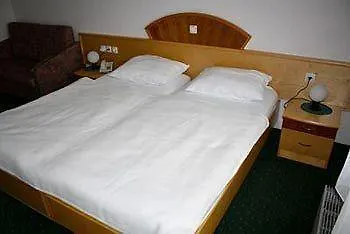 Vendégház Garni Zvon 3*